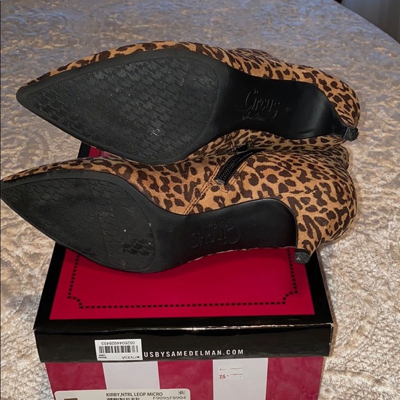 Circus by Sam Edelman Leopard booties - Picture 3 of 8